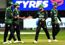 पाकिस्तान एशिया कप से हटने पर आज फैसला लेगा:रात को UAE से मुकाबला, दावा- विवादित रैफरी को ICC आज रेस्ट दे सकती है