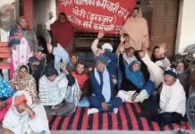 हरियाणा में 10 ट्रेड यूनियन हड़ताल पर:रोडवेज बसों पर असर नहीं, बस अड्डों पर धारा 163 लागू; बिजली निगम में नो वर्क-नो वेज नियम