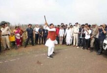 मोहन यादव हाजिर हों!!