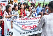 दिल्ली में जवाबदेही तो झारखंड और कर्नाटक में क्यों नहीं?